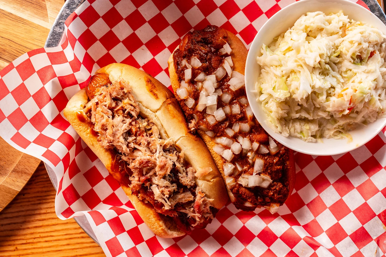Smokey Dawg and Hog Dawg